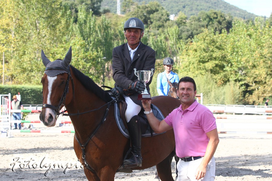 XXIII. CSN** San Fermin Memorial Teresa Moreno Adjuntamos notas de prensa diarias, fotos y resultados del concurso